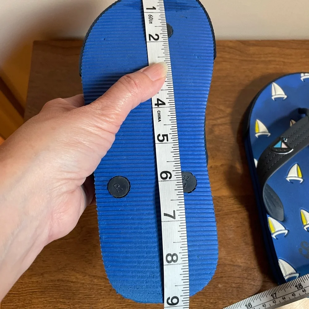 Kids Blue‎ Flip Flops with Sailboat Pattern, Size 32-33 (1- 1 1/2)